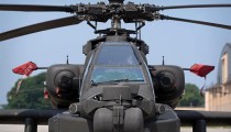 Αμερικανικά αντίποινα για την κατάρριψη του Apache με πλήγματα κατά του Ιράν - Απάντηση από την Τεχεράνη