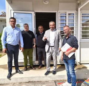 Δήμος Ανδραβίδας-Κυλλήνης: Κάλυψη στεγαστικών αναγκών σε σχολεία με την παραχώρηση προκατασκευασμένων αιθουσών από την ΚΤΥΠ [PHOTOS]