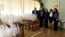 Μήνυμα Ελπίδας και Αλληλεγγύης από τον Δήμο Ήλιδας: Το Μεγάλο Πασχαλινό Γεύμα Αγάπης για τους Πολίτες που έχουν Ανάγκη [PHOTOS]