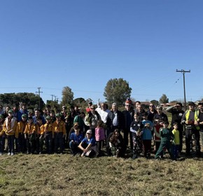 Δήμος Πύργου: Έτρεξαν, φύτεψαν, γιόρτασαν την άνοιξη στο αλσύλλιο Σπιάντζας [PHOTOS]