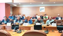 Συμμετοχή του Δημάρχου Ήλιδας και εκπροσώπων του Δημοτικού Συμβουλίου, στη συνεδρίαση του Περιφερειακού Συμβουλίου Δυτικής Ελλάδας για το ζήτημα των φωτοβολταϊκών πέριξ της Λίμνης Πηνειού [PHOTOS]