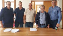 Δ. Ανδραβίδας-Κυλλήνης: Υπογραφή Σύμβασης για την Επέκταση του Δικτύου Αποχέτευσης και Βιολογικού Καθαρισμού στους Οικισμούς Σταφιδόκαμπος, Στρούσι, Νεοχώρι και Αγία Μαύρα