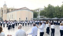 Ο Δήμος Ήλιδας γιόρτασε με μια μεγάλη μουσικοχορευτική εκδήλωση στην πλατεία Αγίου Αθανασίου, την Παγκόσμια Ημέρα Χορού [PHOTOS]