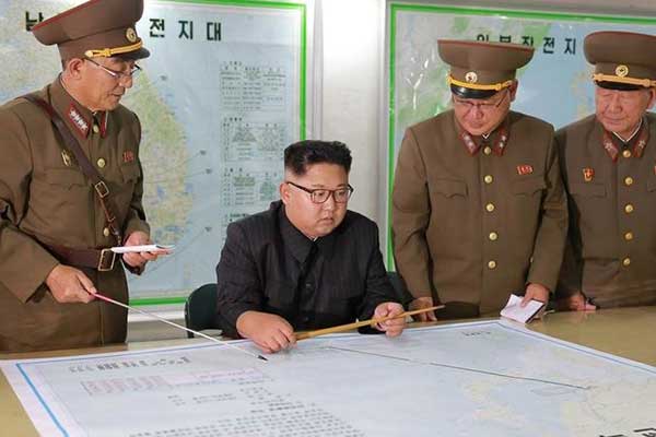 «Κάλαντα» από τον Κιμ: Το κουμπί είναι πάντα πάνω στο γραφείο μου