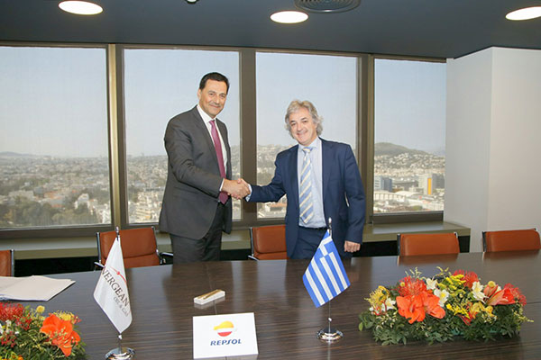 Μεγάλη επιχειρηματική συμφωνία - H Repsol εξαγοράζει από την Energean το 60% σε Ιωάννινα και Αιτωλοακαρνανία