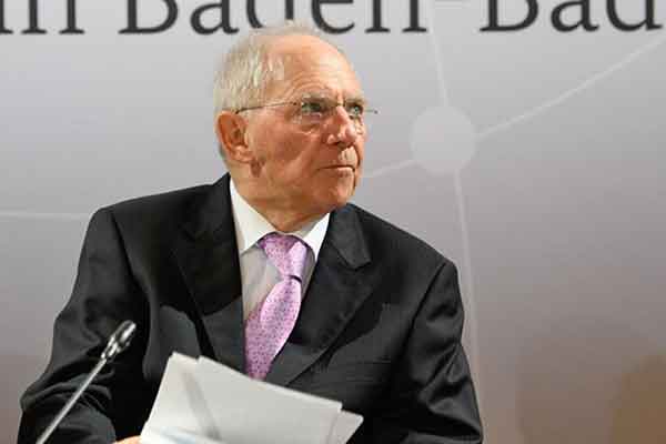 Σόιμπλε: Δεν κόβω εγώ τις συντάξεις - Δεν ξέρετε πόσοι Έλληνες μου λένε «έχετε δίκιο»