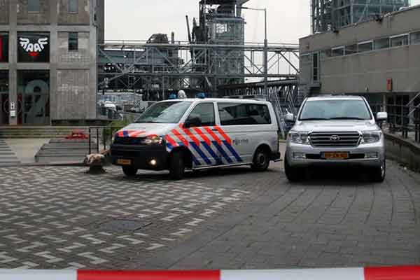 Στο Ρότερνταμ βάζουν ζαρντινιέρες-γίγαντες για τα φορτηγά του τρόμου