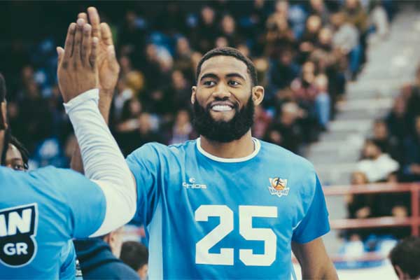 Κόροιβος: "Καλή τύχη, Aaron!"