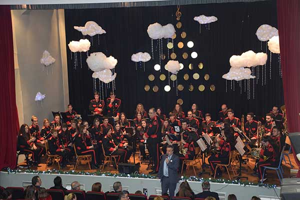 49523778 10215890279081605 1108288930316288000 o