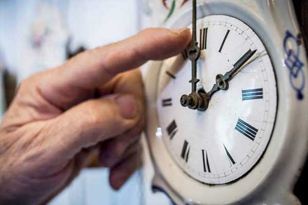 Θερινή ώρα: Υπέρ της κατάργησής της ψήφισε το Ευρωπαϊκό Κοινοβούλιο