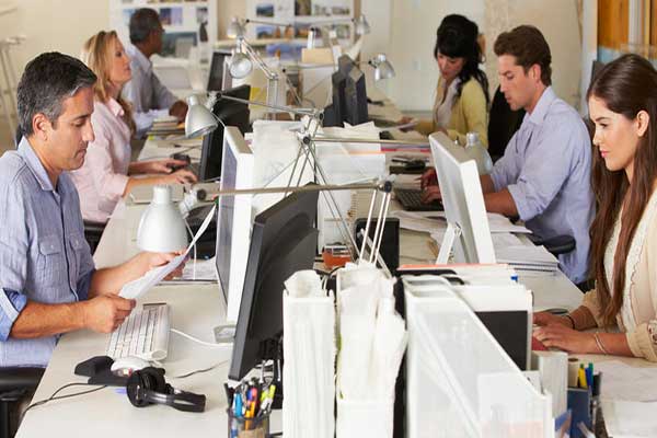 «Ξεπαγώνουν» οι αυξήσεις στο Δημόσιο - Ποιους αφορά