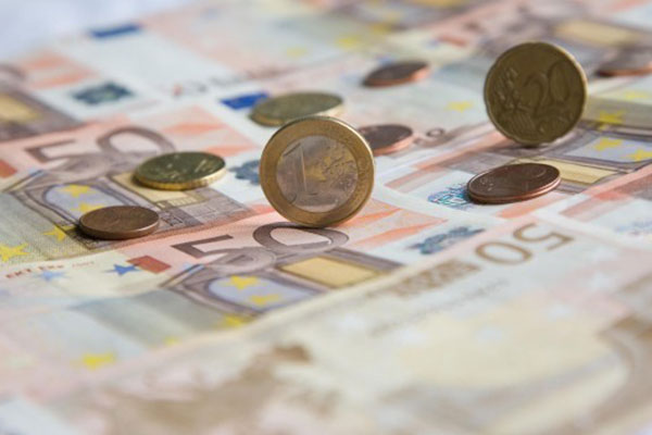 Ρύθμιση "ανάσα" για τις οφειλές στην εφορία! Πάνω από 24 δόσεις για ληξιπρόθεσμα χρέη επιχειρήσεων στο Δημόσιο!