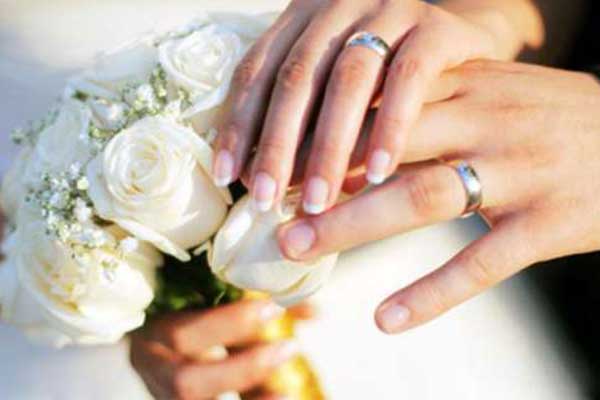 Επίδομα γάμου και για ζευγάρια με σύμφωνο συμβίωσης