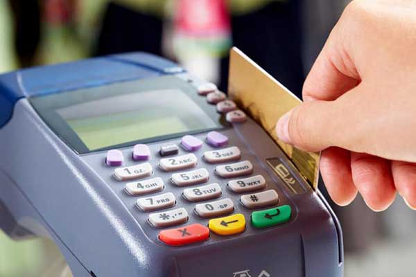 Αυτές είναι οι συναλλαγές με πλαστικό χρήμα που χτίζουν το αφορολόγητο -Ποιοι εξαιρούνται