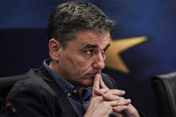 Τα πήρε όλα η Εφορία: -Το 2016 δηλώθηαν 7 δισ. παραπάνω -Βυθίστηκε η μεσαία τάξη