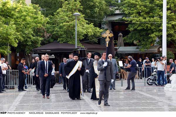 Πάνδημο «αντίο» στον Παύλο Γιαννακόπουλο