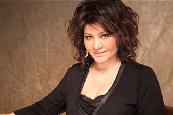 giota negka me ta matia kleista