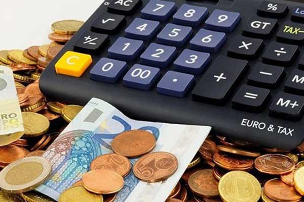 Ανατροπή στη φορολογία επιχειρήσεων! Τι θα ισχύει για έξοδα συντήρησης, καθαριότητας και... καφέδων