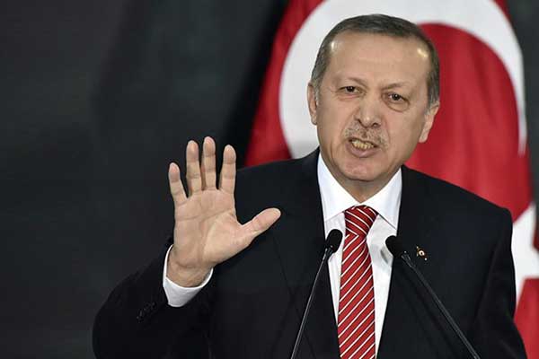 Κλείνει τον εναέριο χώρο της για τους Ολλανδούς διπλωμάτες η Τουρκία