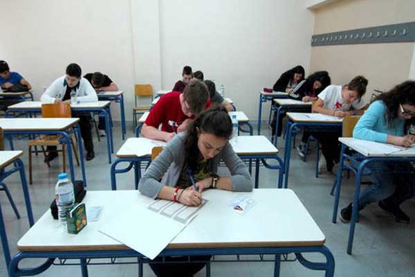 Πανελλήνιες 2018: Συνέχεια με Ανατομία, Ηλεκτροτεχνία, Ιστορία Τέχνης και Σχέδιο στα ΕΠΑΛ