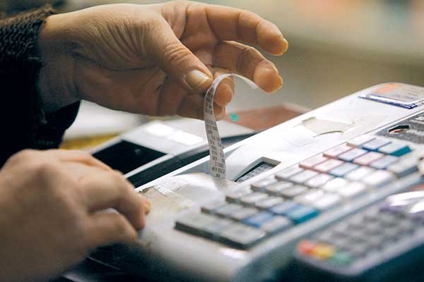 Τα νέα αυξημένα πρόστιμα για τον ΦΠΑ - Πότε θα επιβάλλονται [ΠΑΡΑΔΕΙΓΜΑΤΑ]