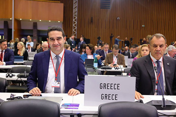 907e5ecf 3fa1 4cc3 8db8 27e90322be1f