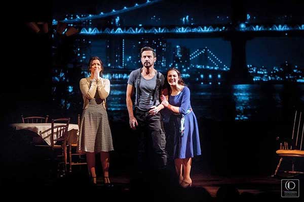 Ομάδα Θεάτρου Προσκήνιο-"Ψηλά από τη Γέφυρα": Συνεχίζονται οι παραστάσεις  