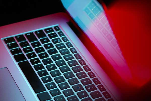 Παγκόσμιος συναγερμός για νέα κυβερνοεπίθεση: Ο κίνδυνος δεν έχει περάσει