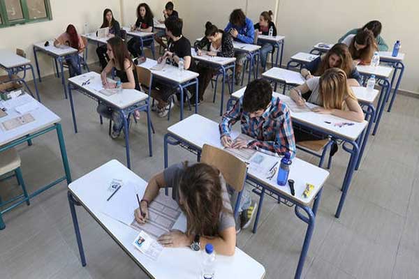 Πανελλήνιες 2018 - ΓΕΛ: Συνεχίζονται οι εξετάσεις με Χημεία, Λατινικά και Αρχές Οικονομικής Θεωρίας