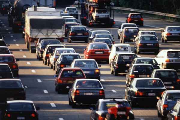 Σαρωτικές αλλαγές στον ΚΟΚ: Πρόστιμα ανάλογα με το εισόδημα