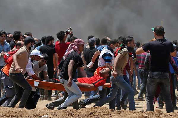 Διπλωματικός πόλεμος μετά τη σφαγή των Παλαιστινίων στη Γάζα