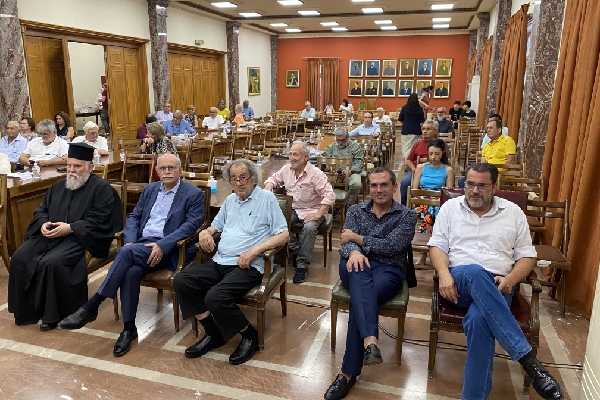 IMG 7830 copy 600x400