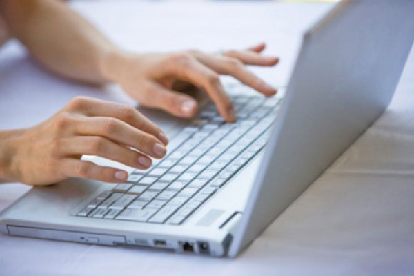 Έρχεται χαράτσι στο ίντερνετ! - Θα πληρώνουν όλοι!