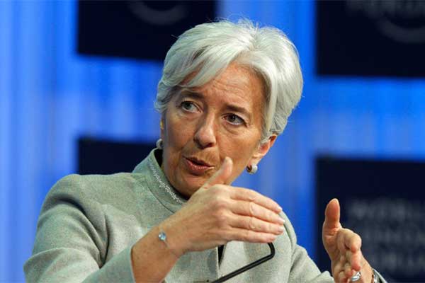 Νέο τελεσίγραφο Λαγκάρντ: Βιώσιμο χρέος και μεταρρυθμίσεις – Όχι σε παράλογες προβλέψεις για το πλεόνασμα