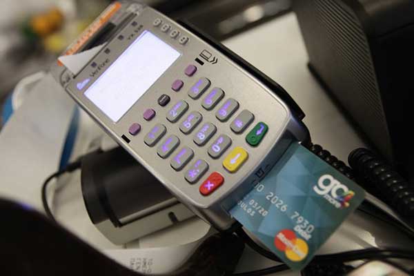 Ψάχνουν ακόμα τους 1.000 τυχερούς της πρώτης λοταρίας για να τους δώσουν από 1.000 ευρώ