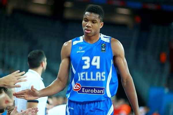 Εκτός Ευρωμπάσκετ ο Γιάννης Αντετοκούνμπο: “Η μεγαλύτερη απογοήτευση της καριέρας μου”
