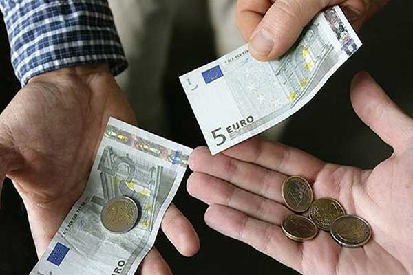 Μισθοί πείνας για 527.999 εργαζόμενους- Αμοιβές κάτω από το επίδομα ανεργίας