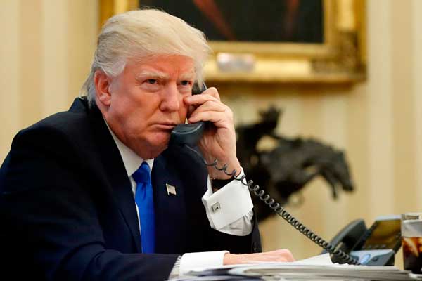 Ο Ντόναλντ Τραμπ έκλεισε το τηλέφωνο στον Αυστραλό πρωθυπουργό: «Δεν είναι καλή μέρα, mate» 