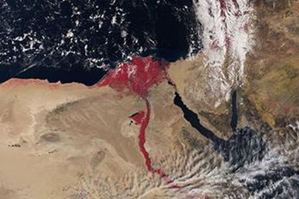 Φωτογραφία: «Μάτωσε» ο Νείλος - Εκπληρώνονται οι Γραφές;