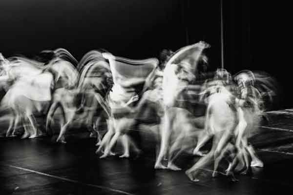 Θεατρικά Δρώμενα  στην Αρχαία Ολυμπία από το Θέατρο της Ημέρας - Οι αρχαιοελληνικοί Μύθοι στη σύγχρονη πραγματικότητα.