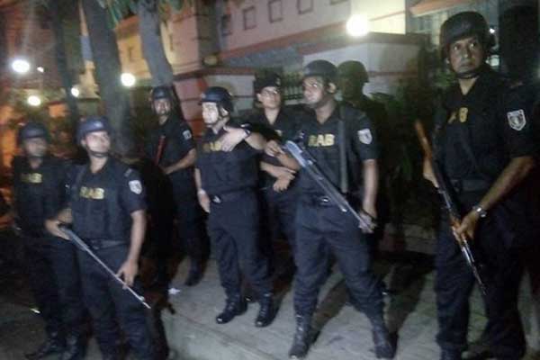 Μπαγκλαντές: Νέο μακελειό από το Ισλαμικό Κράτος