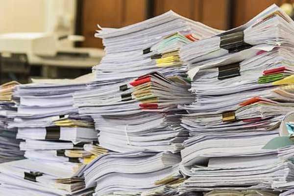 Πρωτοποριακοί Κινέζοι: Δημιούργησαν χαρτί που τυπώνεται ξανά και ξανά με φως (και όχι μελάνι)