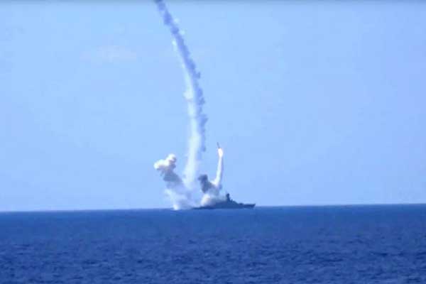 Ρωσικά σκάφη στη Μεσόγειο εκτόξευσαν πυραύλους κατά τζιχαντιστών στο Χαλέπι