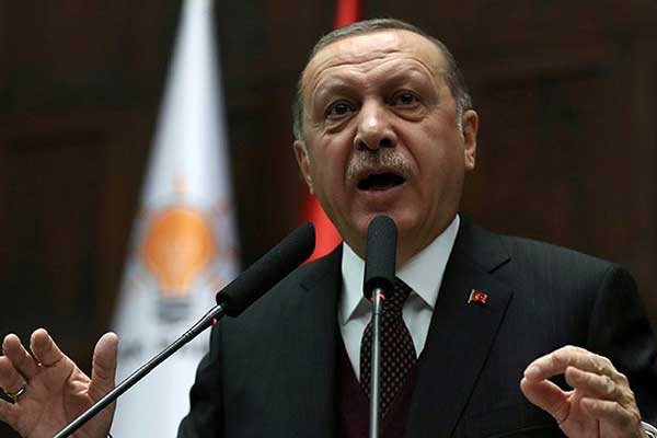 Ερντογάν μαινόμενος: Θα συντρίψω τους Κούρδους της Συρίας μέχρι να μην μείνει τίποτα!