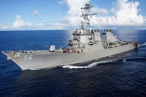 Δέκα αγνοούμενοι από σύγκρουση αμερικανικού αντιτορπιλικού με δεξαμενόπλοιο στη Σιγκαπούρη