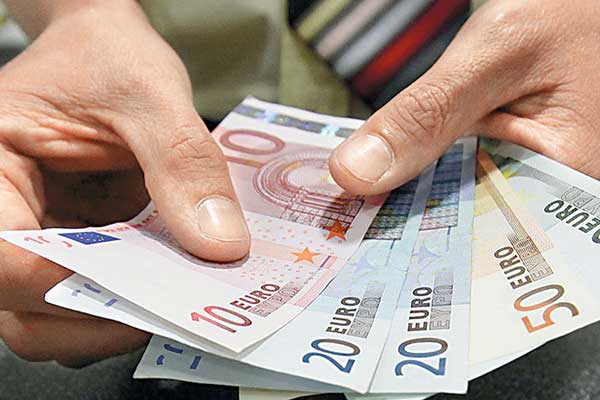 Κοινωνικό Μέρισμα – Ανατροπή για τους άνεργους – Πως θα υπολογιστεί το εισόδημα