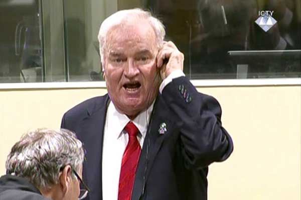 Ισόβια στον Μλάντιτς -Ενοχος για γενοκτονία και εγκλήματα κατά της ανθρωπότητας