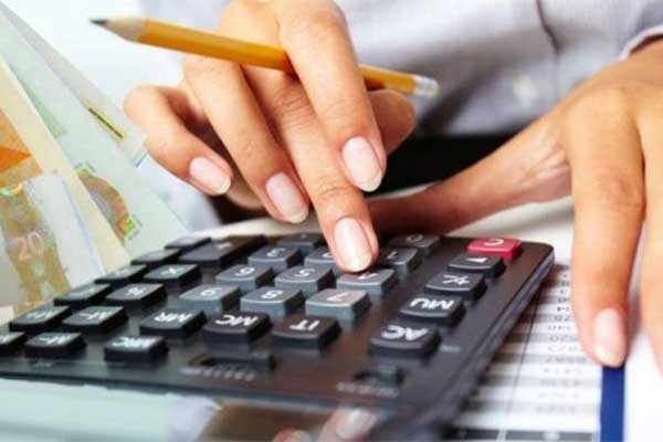 Ρύθμιση-ανάσα για τους ελεύθερους επαγγελματίες – Σε 120 δόσεις οι οφειλές στο Δημόσιο 