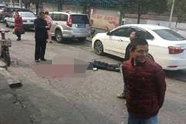 Αδιανόητο: Πελάτης αποκεφάλισε ιδιοκτήτη εστιατορίου επειδή υποστήριξε ότι τον έκλεψε 40 λεπτά του ευρώ