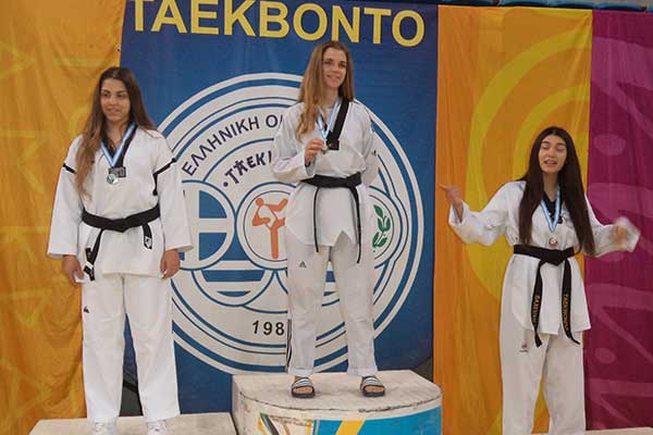 ΑΣ TaeKwonDo Πύργου ΠΕΛΟΨ: «Χρυσή» η Αλεξάνδρα Μπίνη στο Πανελλήνιο Σχολικό Πρωτάθλημα στην Αθήνα [PHOTOS]
